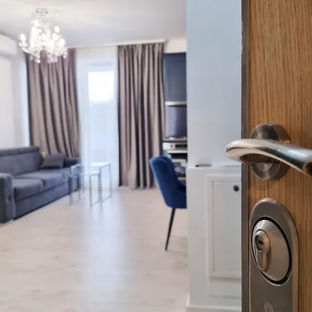 Apartment Modern Near Therme And Airport
