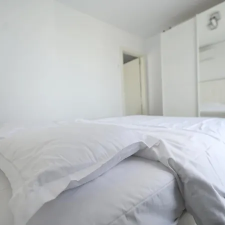 Modern Near Therme And Airport Bucharest
