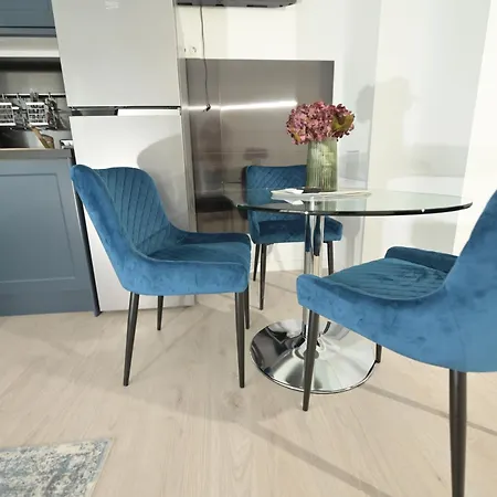 Modern Near Therme And Airport Bucharest